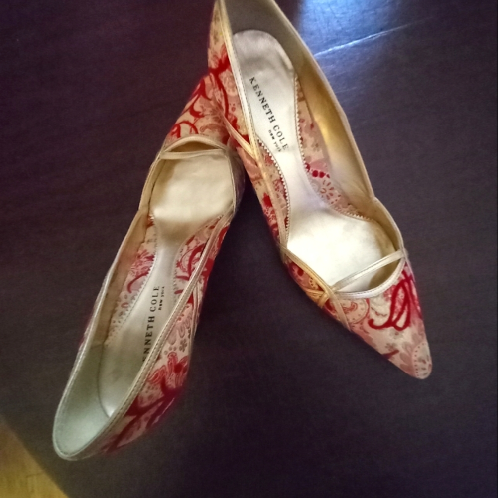 COPY - Kenneth Cole Vintage Heels